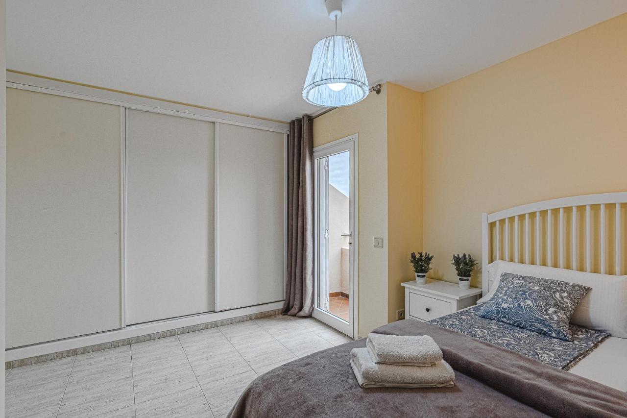 Appartamento Yellow 3 Bedroom Large For 10 Guests *